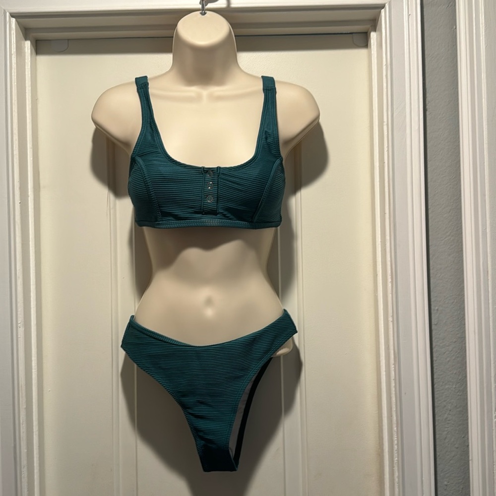 Cupshe bikini new with tags